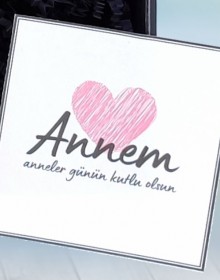 Anneye Hediye